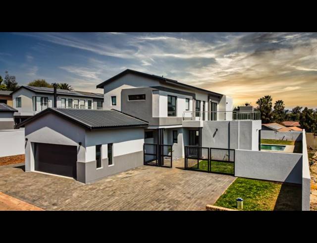 3 BEDROOM HOUSE FOR SALE IN BEDFORDVIEW